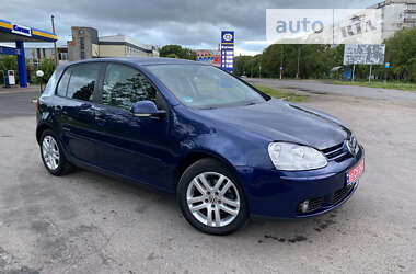 Хетчбек Volkswagen Golf 2008 в Конотопі