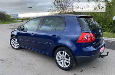 Хетчбек Volkswagen Golf 2008 в Конотопі