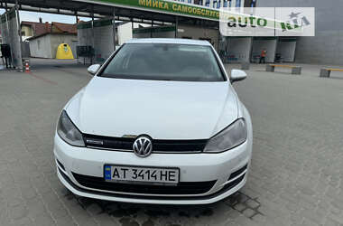 Хетчбек Volkswagen Golf 2015 в Івано-Франківську