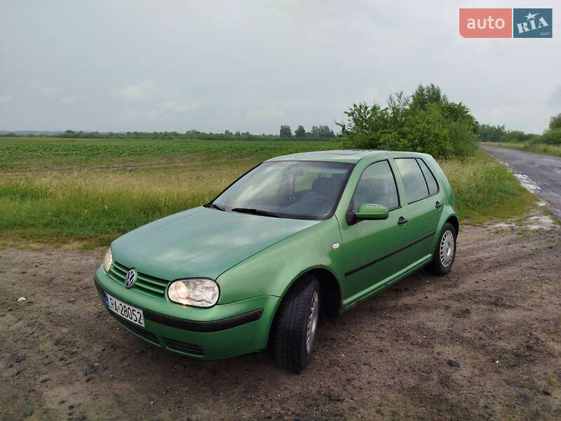 Volkswagen Golf 2000