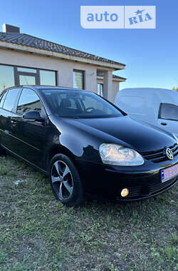 Хетчбек Volkswagen Golf 2008 в Луцьку