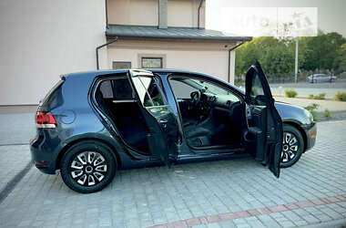 Хетчбек Volkswagen Golf 2012 в Балті