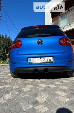 Хэтчбек Volkswagen Golf 2007 в Днепре