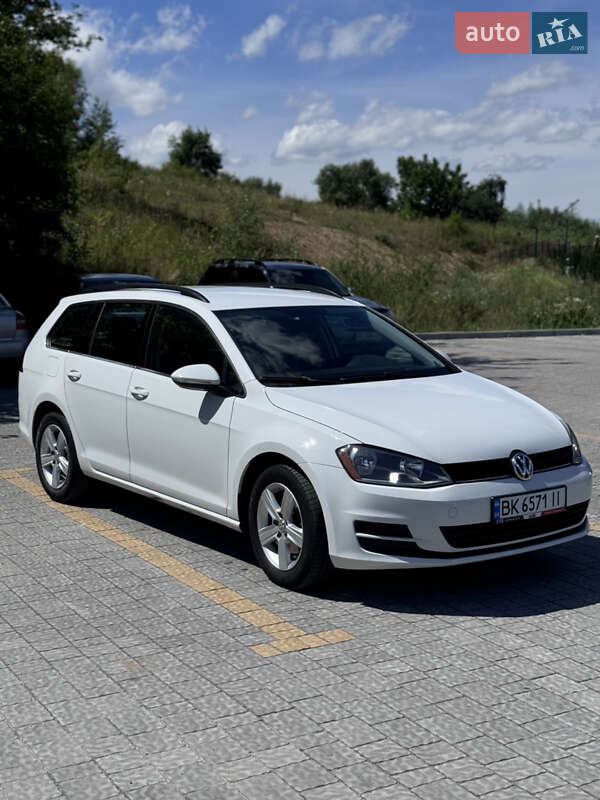 Volkswagen Golf 2015