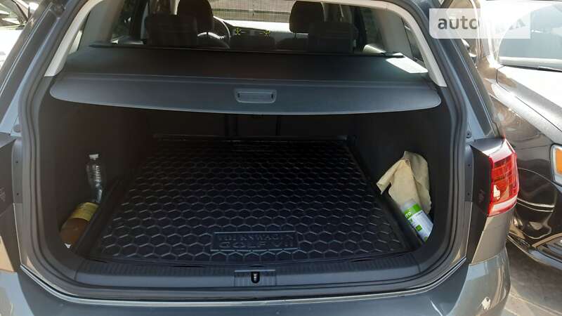 Универсал Volkswagen Golf 2017 в Львове