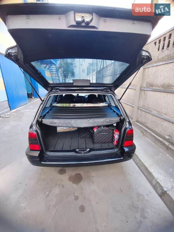 Универсал Volkswagen Golf 1997 в Львове