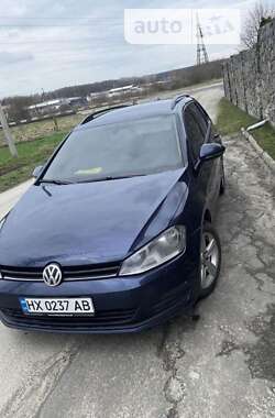 Універсал Volkswagen Golf 2013 в Шепетівці