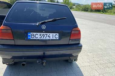Хэтчбек Volkswagen Golf 1994 в Турке