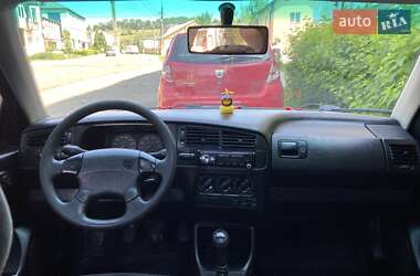 Хэтчбек Volkswagen Golf 1994 в Турке