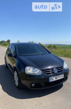 Хетчбек Volkswagen Golf 2008 в Львові