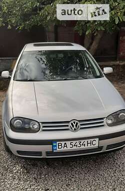 Хетчбек Volkswagen Golf 1999 в Кропивницькому