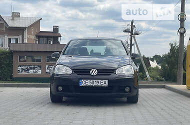 Хэтчбек Volkswagen Golf 2007 в Черновцах