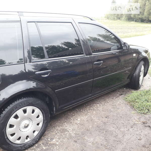 Volkswagen Golf 2002