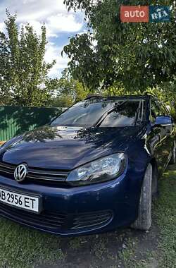 Универсал Volkswagen Golf 2010 в Казатине