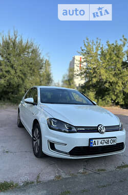 Хэтчбек Volkswagen Golf 2014 в Броварах