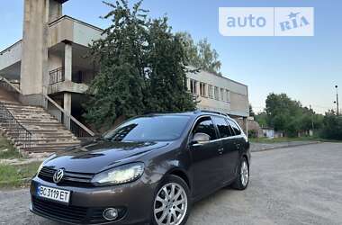 Универсал Volkswagen Golf 2012 в Львове