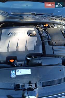 Универсал Volkswagen Golf 2011 в 