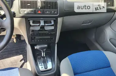 Volkswagen Golf 2001