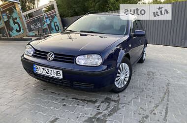 Універсал Volkswagen Golf 2001 в Полтаві