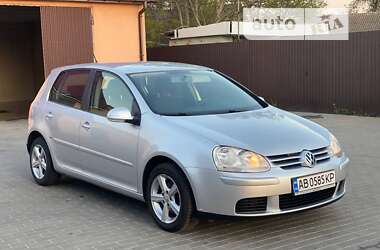 Хетчбек Volkswagen Golf 2008 в Козятині