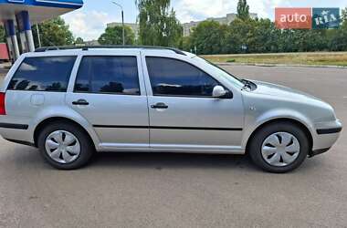 Універсал Volkswagen Golf 2001 в 