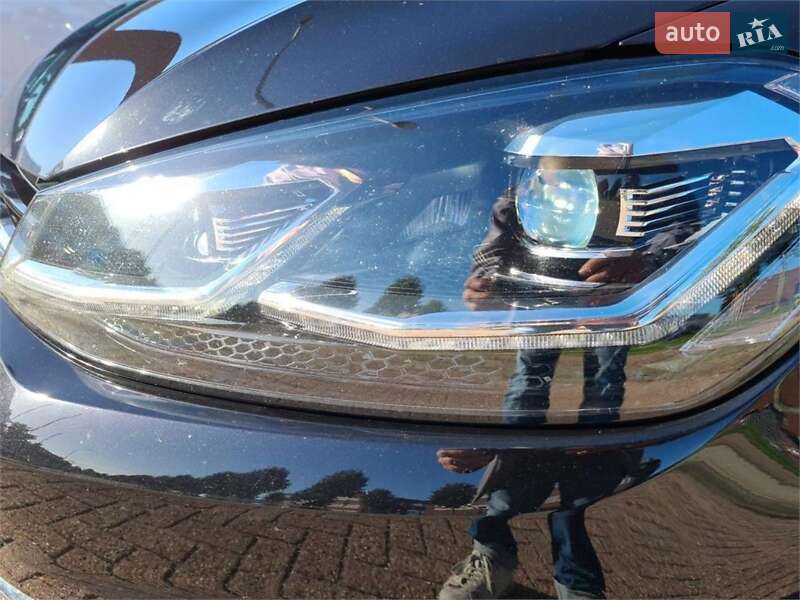 Универсал Volkswagen Golf 2017 в Киеве