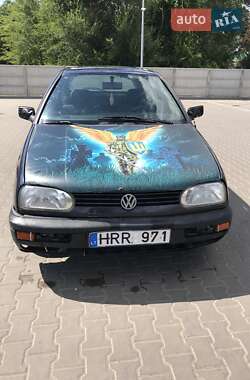 Хэтчбек Volkswagen Golf 1998 в Кривом Роге