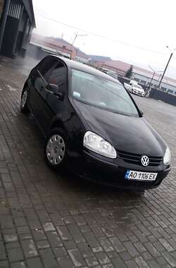 Хетчбек Volkswagen Golf 2008 в Мукачевому