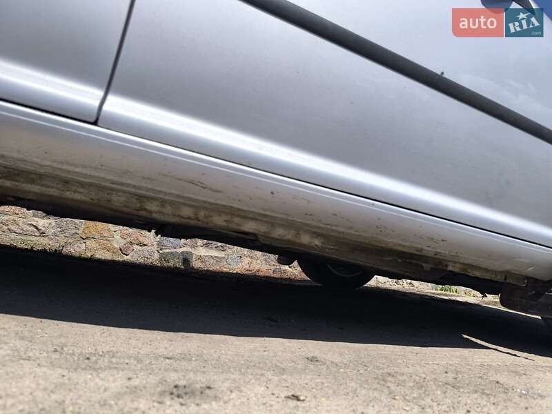 Универсал Volkswagen Golf 2002 в Бердичеве