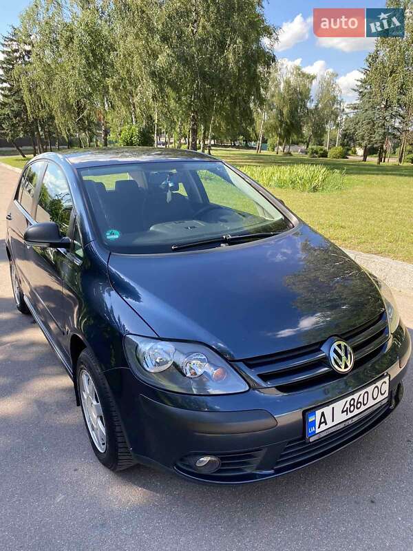 Хэтчбек Volkswagen Golf 2009 в Андрушевке