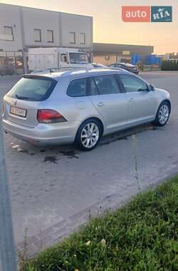 Универсал Volkswagen Golf 2011 в 