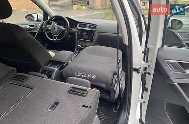 Універсал Volkswagen Golf 2018 в 