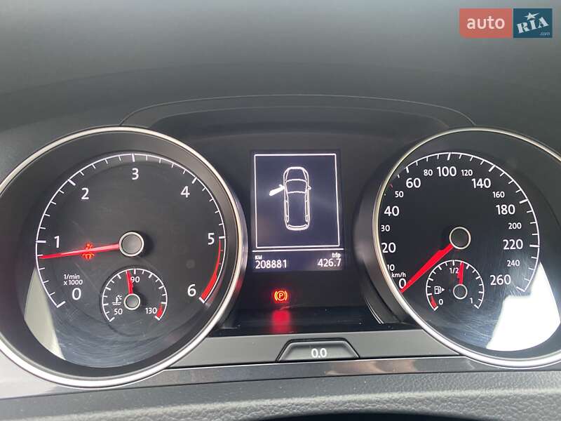 Універсал Volkswagen Golf 2018 в Рівному