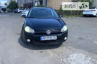 Універсал Volkswagen Golf 2011 в Києві