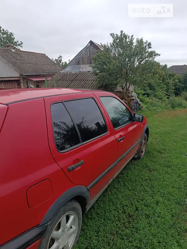 Volkswagen Golf 1993 VIN WVWZZZ1HZPW401399 фото оголошення 2 з 41