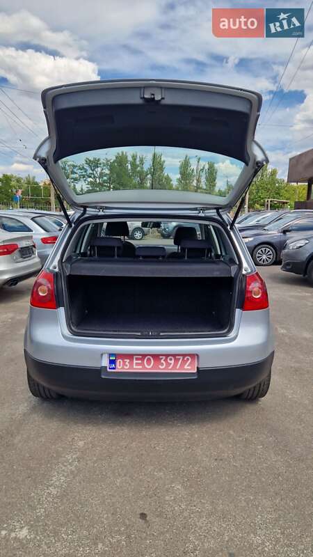Хэтчбек Volkswagen Golf 2007 в Николаеве