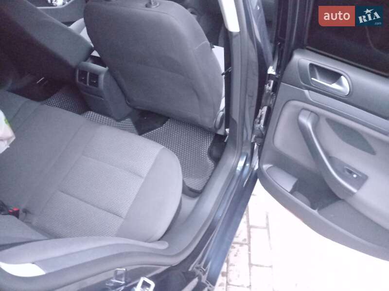 Универсал Volkswagen Golf 2008 в Ивано-Франковске