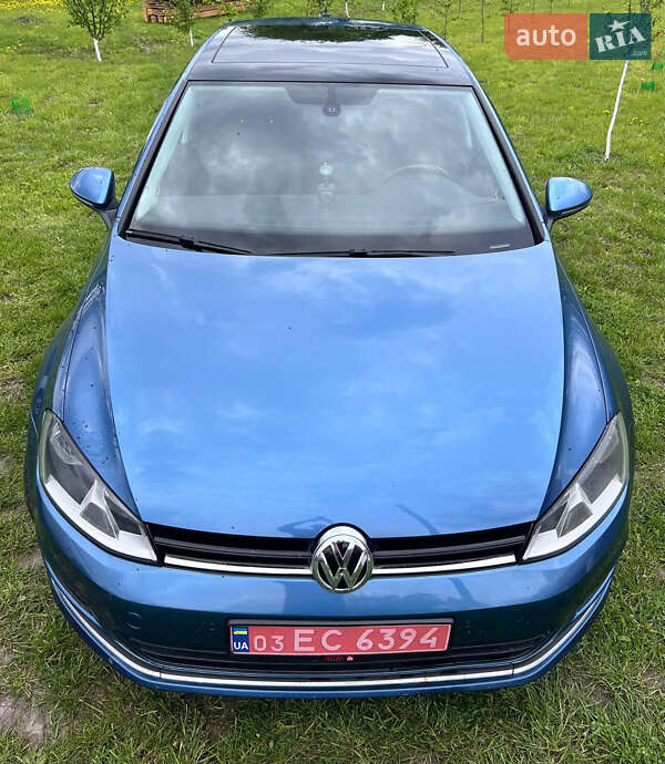 Хетчбек Volkswagen Golf 2013 в Луцьку