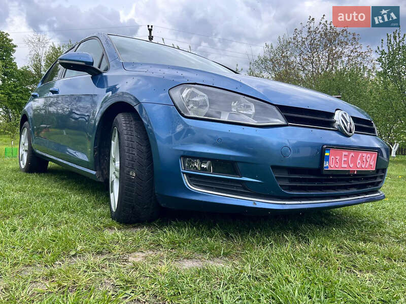 Хетчбек Volkswagen Golf 2013 в Луцьку