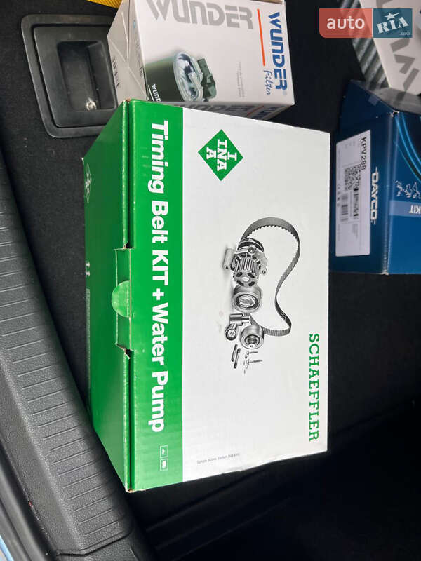 Хетчбек Volkswagen Golf 2013 в Луцьку