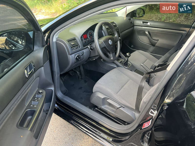 Універсал Volkswagen Golf 2009 в Ковелі