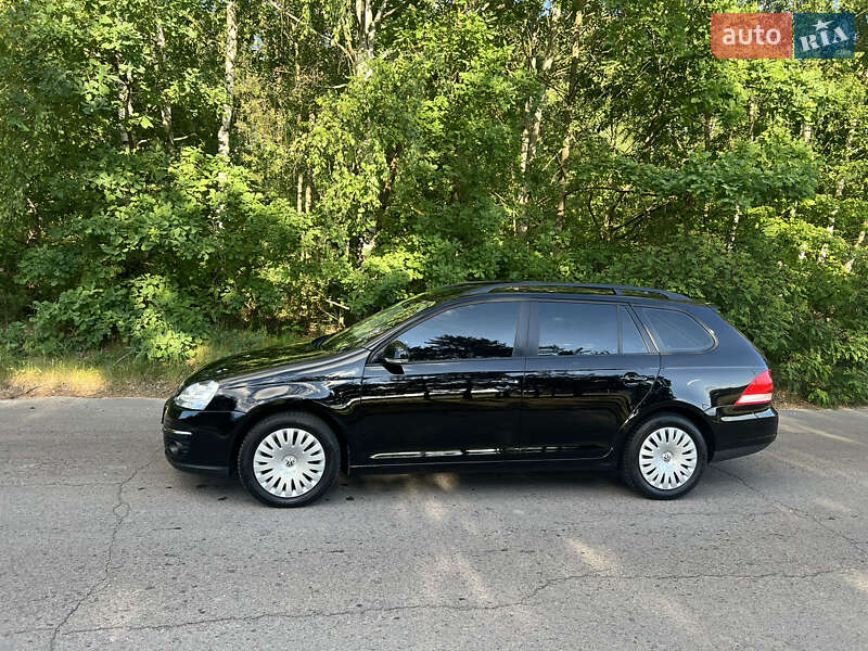 Універсал Volkswagen Golf 2009 в Ковелі