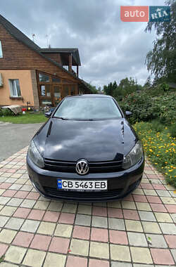 Хэтчбек Volkswagen Golf 2009 в 