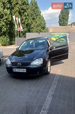 Хэтчбек Volkswagen Golf 2008 в 