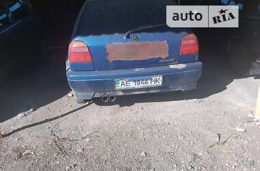 Хетчбек Volkswagen Golf 1994 в Кривому Розі