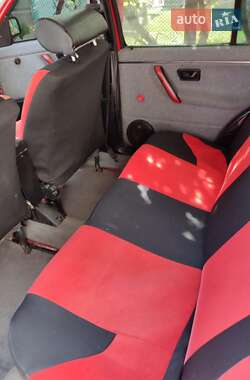 Хэтчбек Volkswagen Golf 1989 в Берестечку