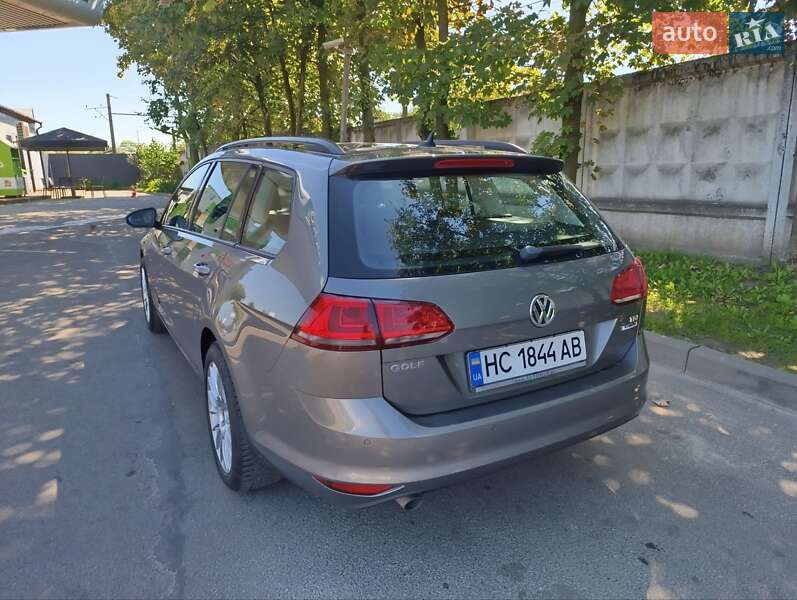 Універсал Volkswagen Golf 2015 в Львові
