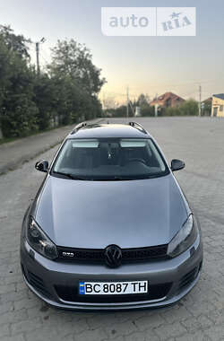 Универсал Volkswagen Golf 2011 в Львове