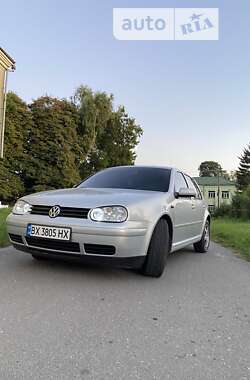 Хэтчбек Volkswagen Golf 2000 в Староконстантинове