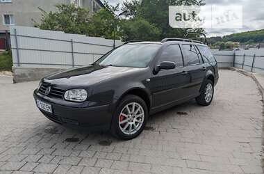 Універсал Volkswagen Golf 2003 в Бучачі